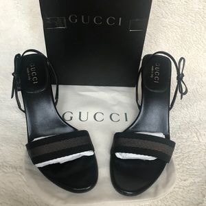 Gucci woman’s classic sandals